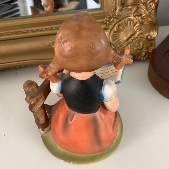 Vintage‎ Erich Stauffer COUNTRY OUTING U 8517 Girl Ceramic Figurine - Picture 3 of 9